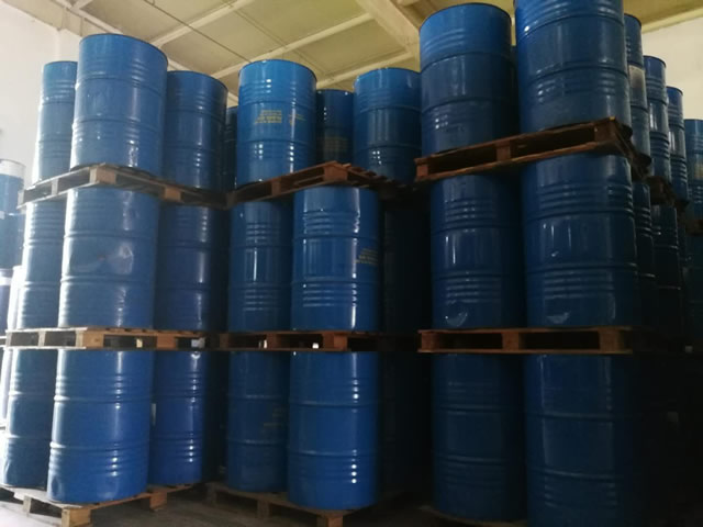 地暖管道空調(diào)設備專用防凍液批發(fā)