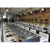 武漢回轉(zhuǎn)麻辣燙設(shè)備 旋轉(zhuǎn)小火鍋輸送帶行情預(yù)測