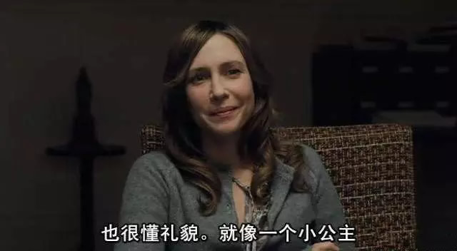 現(xiàn)實版孤兒怨VS電影版《孤兒怨》現(xiàn)實永遠比電影更恐怖,太嚇人了!