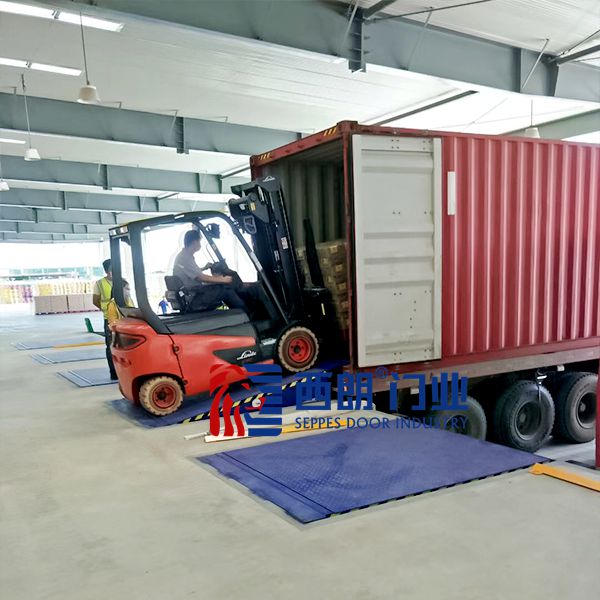 嘉興倉庫卸物升降調節平臺